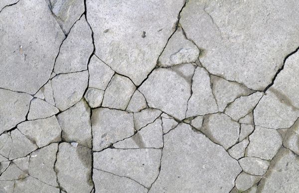 Cost of Concrete Crack Repair in Waterloo
